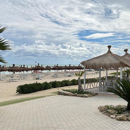 Abruzzodamare Amazing Apartments With Romantic Sea View Francavilla Al Mare Bagian luar foto