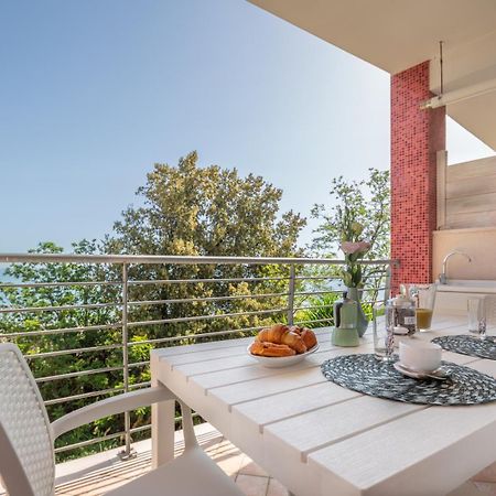 Abruzzodamare Amazing Apartments With Romantic Sea View Francavilla Al Mare Bagian luar foto