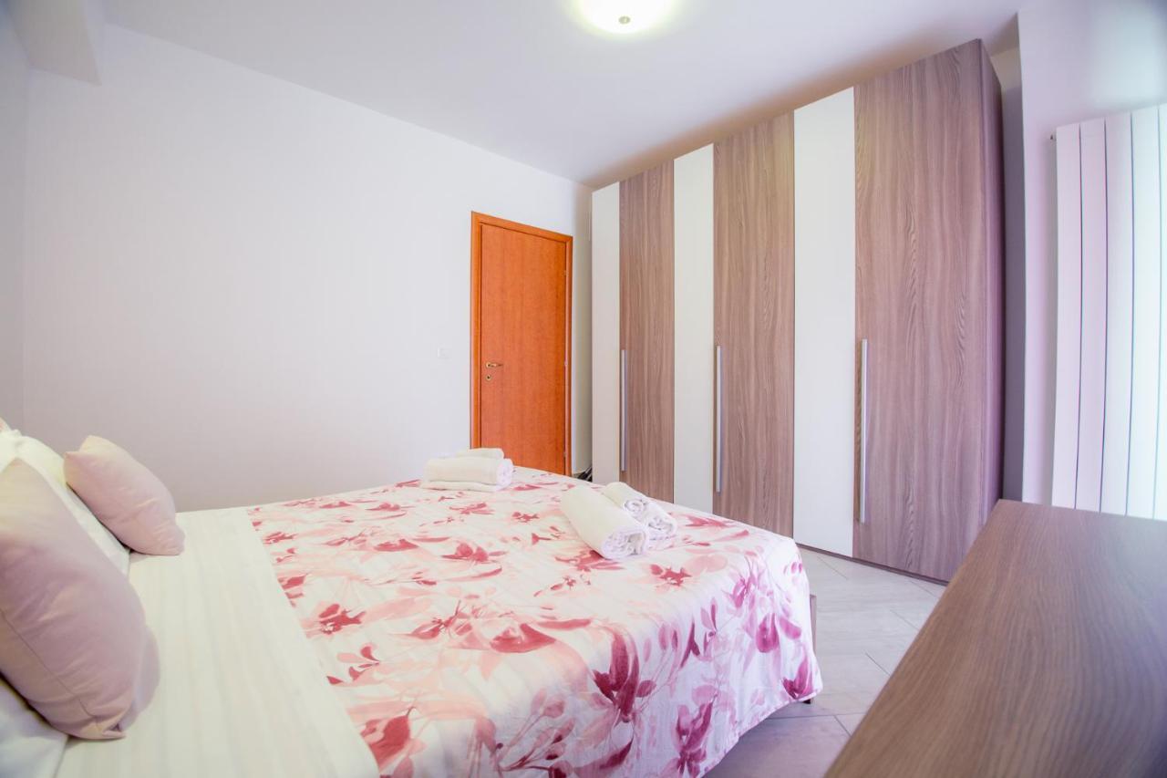 Abruzzodamare Amazing Apartments With Romantic Sea View Francavilla Al Mare Bagian luar foto