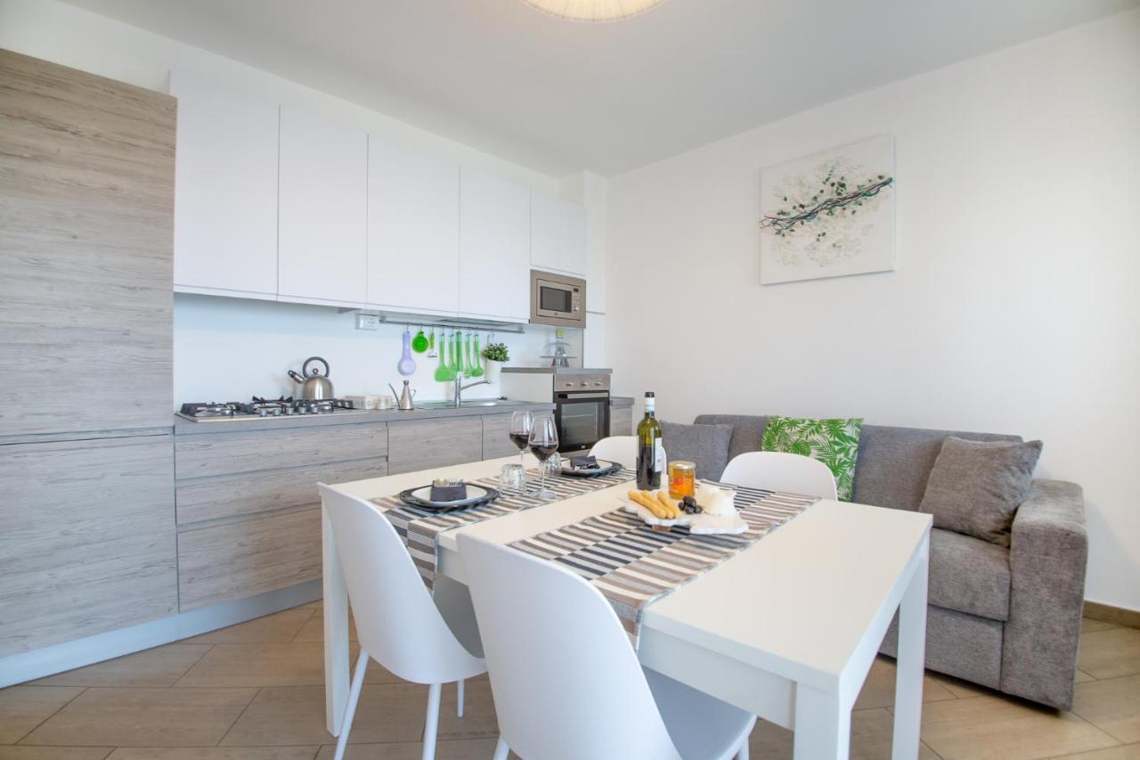 Abruzzodamare Amazing Apartments With Romantic Sea View Francavilla Al Mare Bagian luar foto